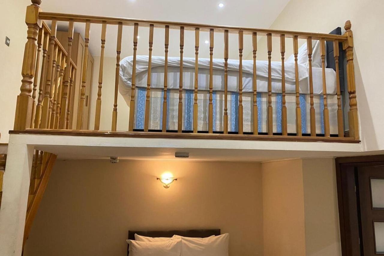 Апартаменты R12-B32-Mezzanine Studio Near Hyde Park Лондон Экстерьер фото