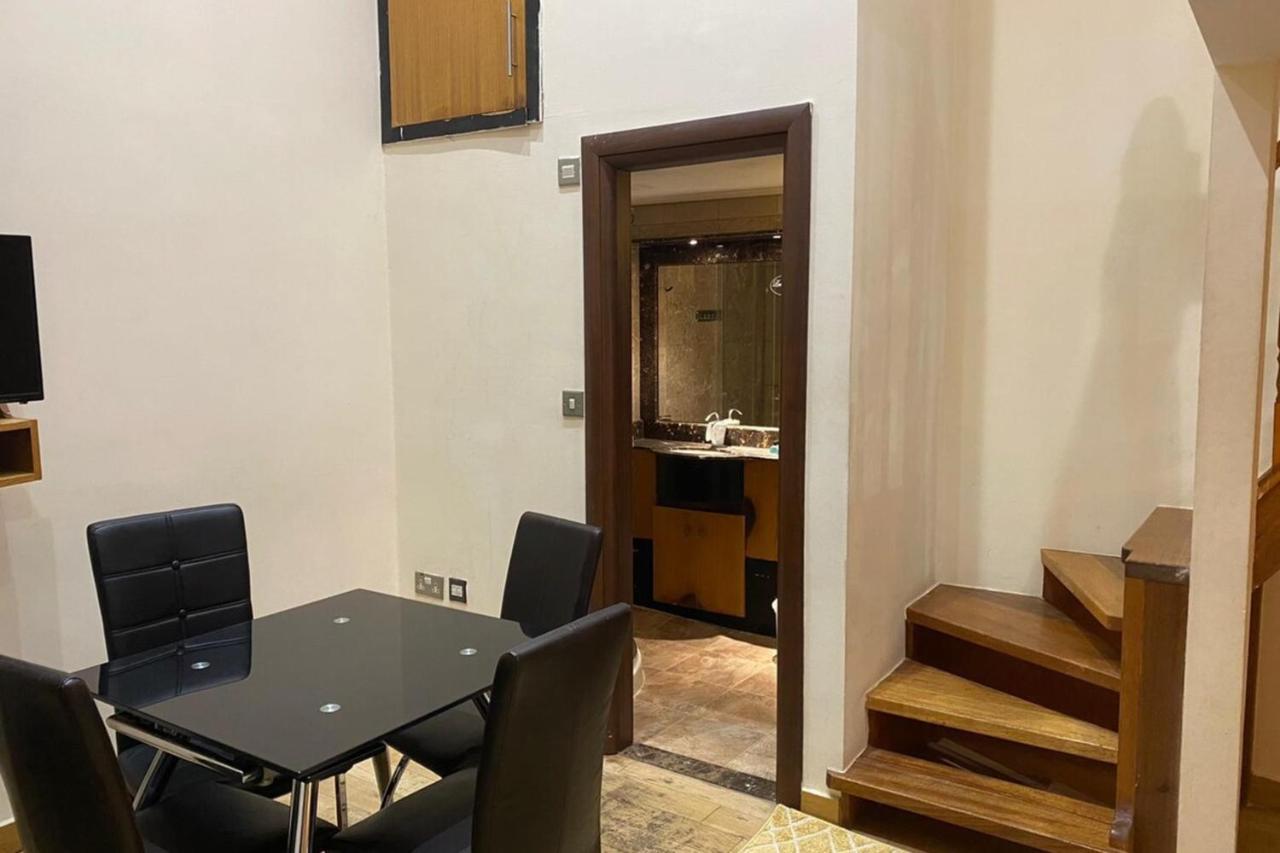 Апартаменты R12-B32-Mezzanine Studio Near Hyde Park Лондон Экстерьер фото