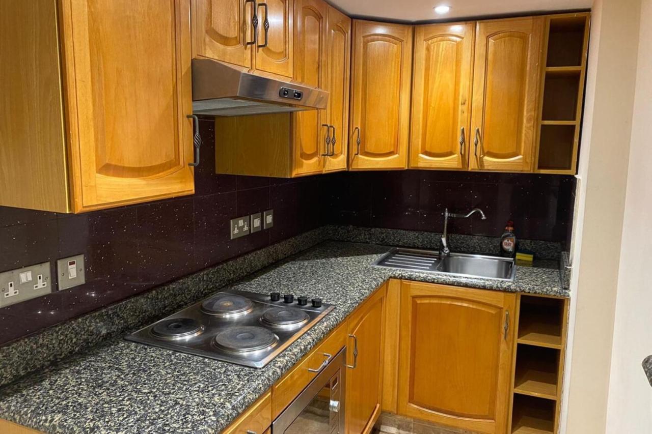 Апартаменты R12-B32-Mezzanine Studio Near Hyde Park Лондон Экстерьер фото